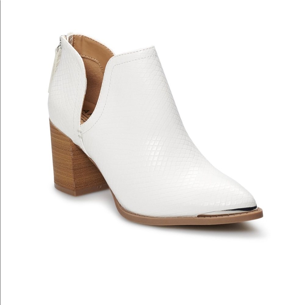 Apt.9 Nanosecond women’s ankle boots
